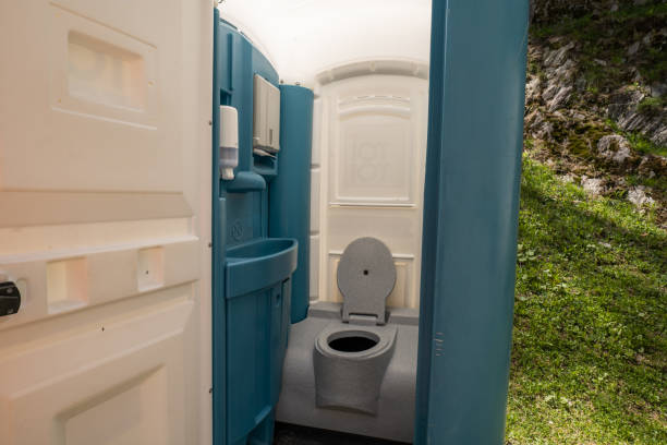 Best Portable toilet rental cost  in Svis, IL