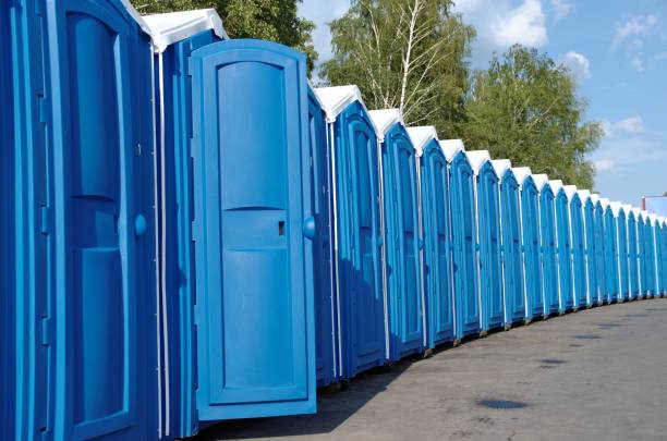 Best Luxury portable toilet rental  in Svis, IL